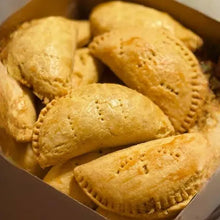 Load image into Gallery viewer, Beef Meat Pie